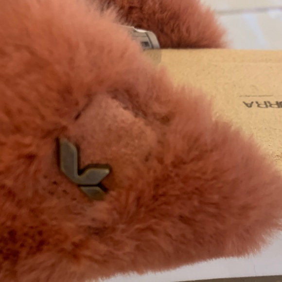 Koolaburra by UGG Pink Fluffy Slippers - Picture 5 of 9